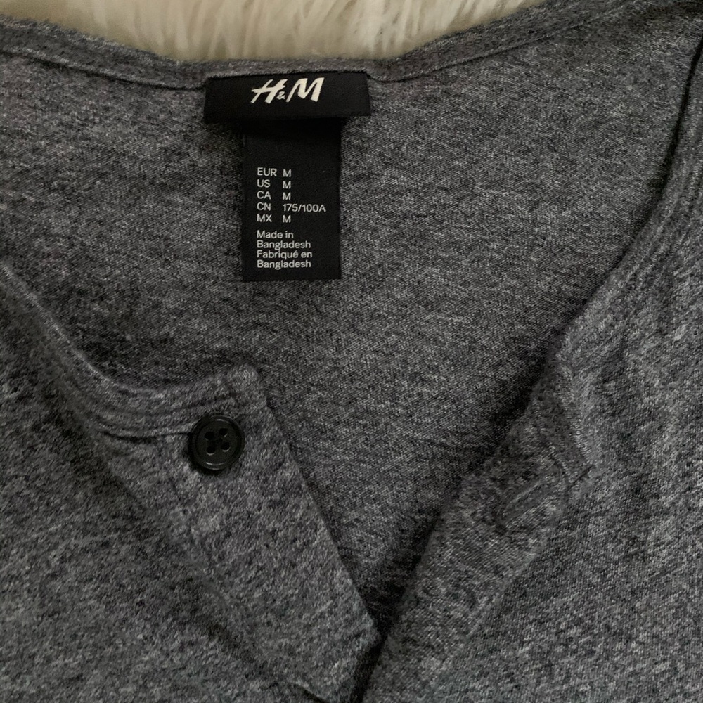 H&M Basic - Picture 2 of 3